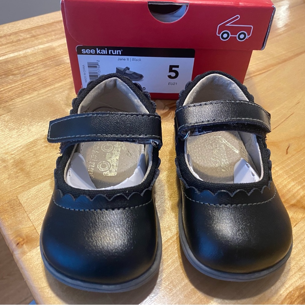 See Kai Run Mary Jane ll in size 5 toddler